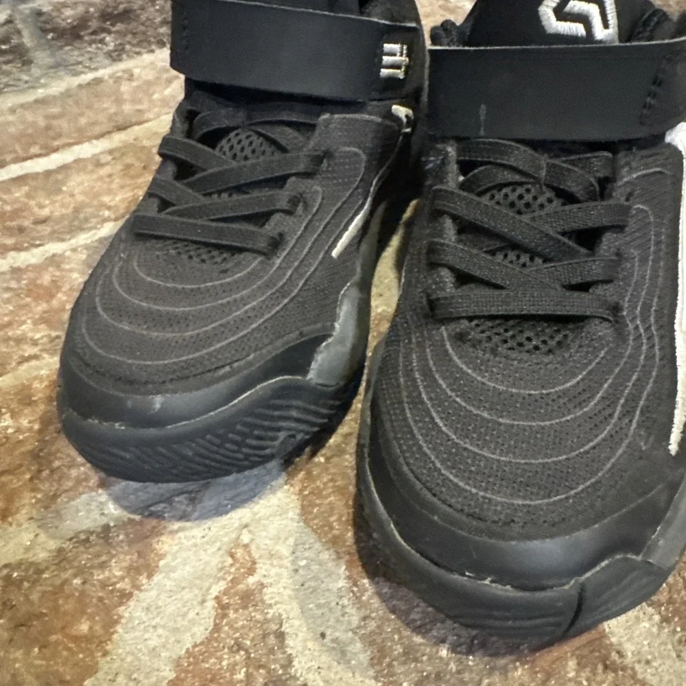 Nike Giannis Immortality 4 GS Black‎ FZ6734-001 Size 12C Little Kids